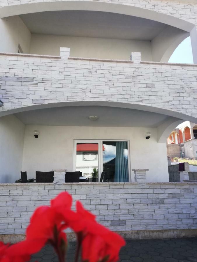 Apartment Tina Rogoznica  Exterior photo